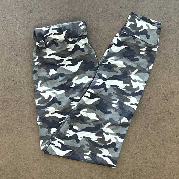 WOMEN'S GREEN/CREAM CAMO JOGGER PANTS W/FRONT POCKETS & TIE STRING-NWT S/M, L/XL - Picture 10 of 12